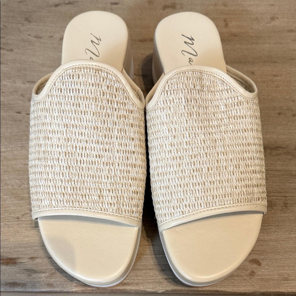 Matisse Cream Textured Mules